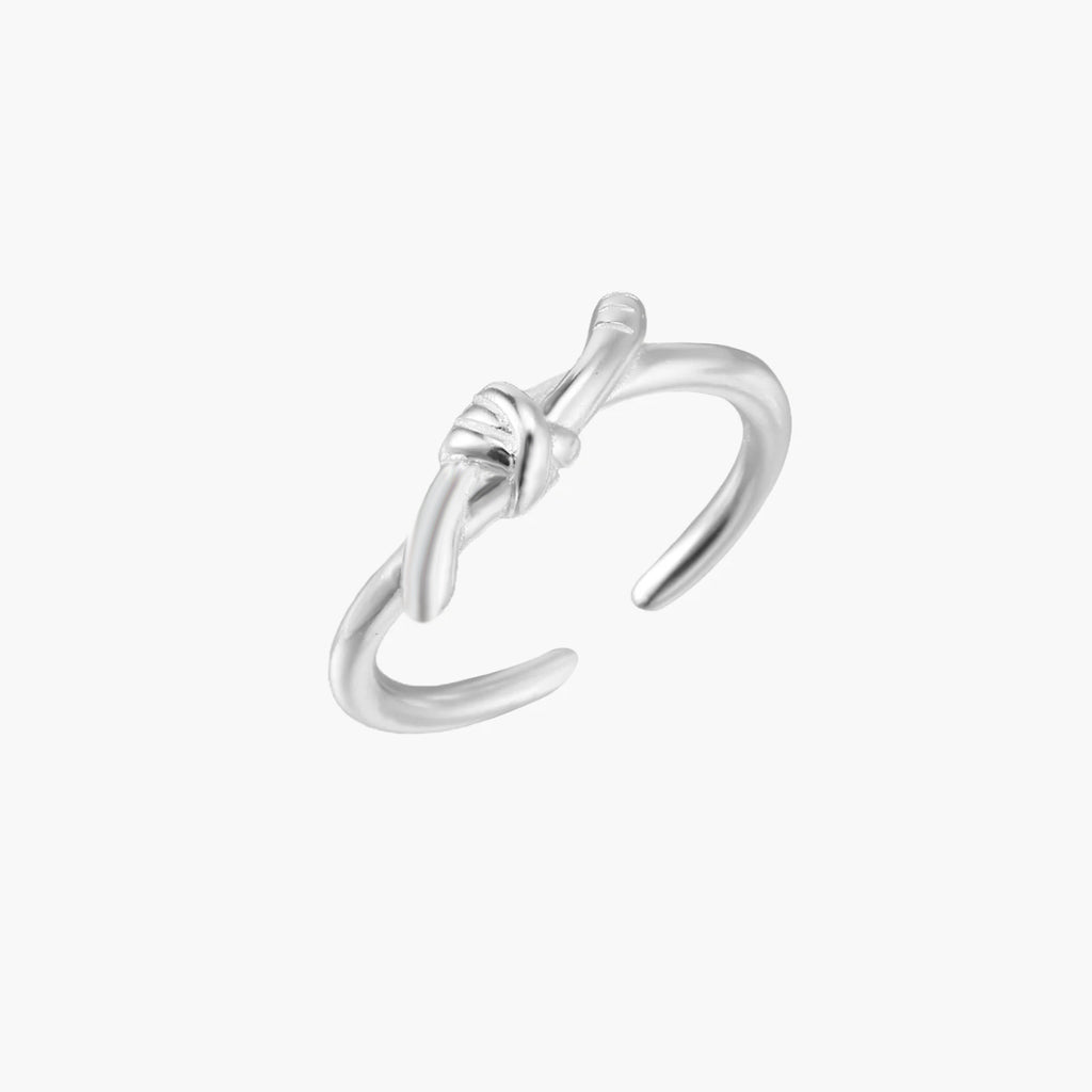 MADI sterling silver knot ring - Ameza