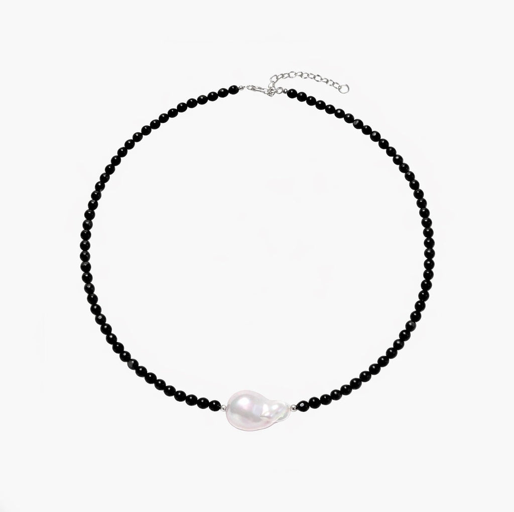NAE glossy black agate necklace - Ameza